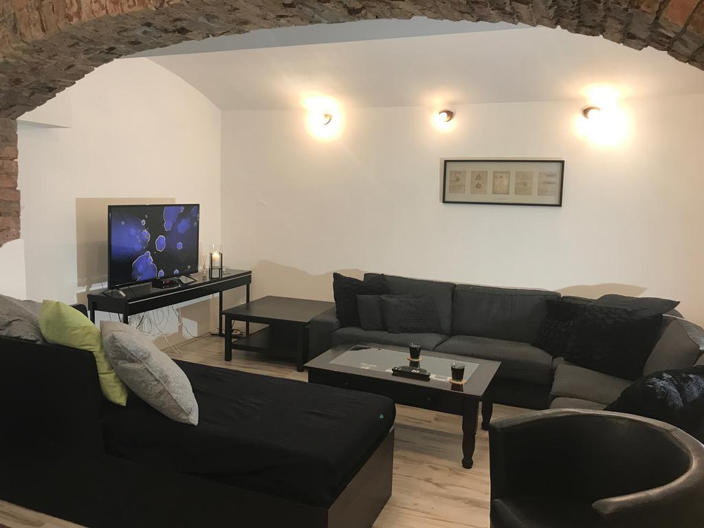 Apartament Big Homebase With Billardtable *